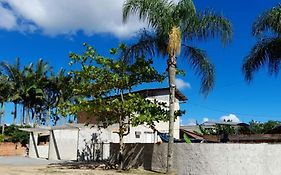 Pousada Max House vida simples de Sfs sc